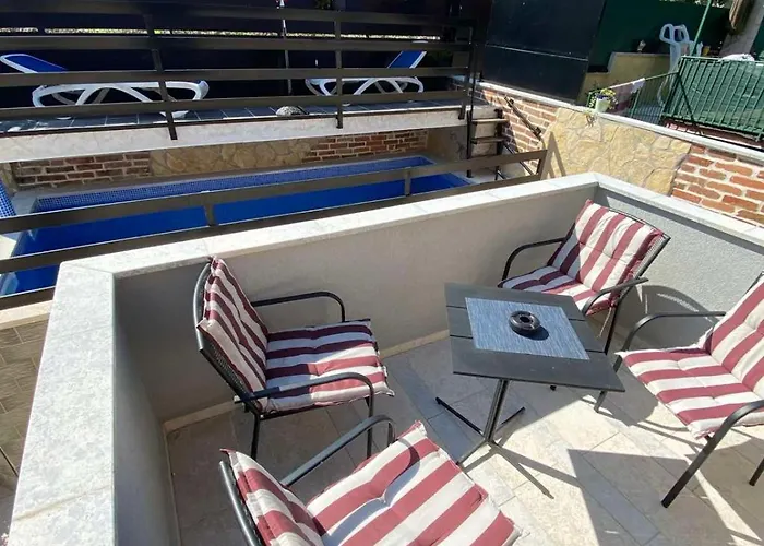 House Melina Lägenhet Vižinada